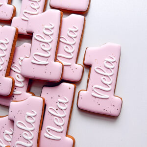 Jedynka z imieniem - piernik zdobiony