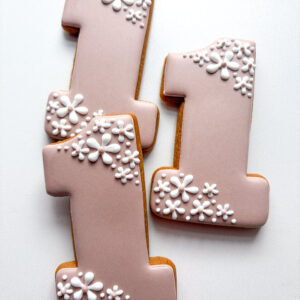 Jedynka w stokrotki - piernik zdobiony